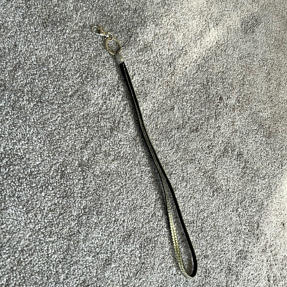 Victoria’s Secret Rhinestone Bling Wristlet LANYARDs keychain - Picture 2 of 5